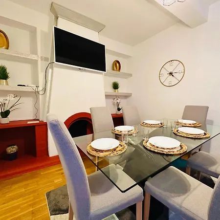 Apartment La Citadine