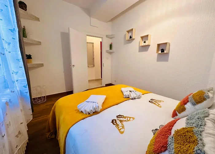 La Citadine Apartment *